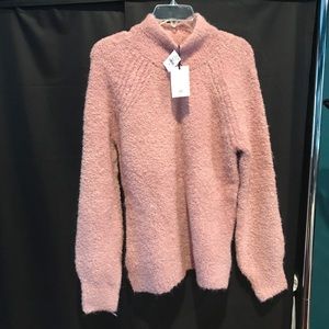 Gap Sweater - Size M - NWT